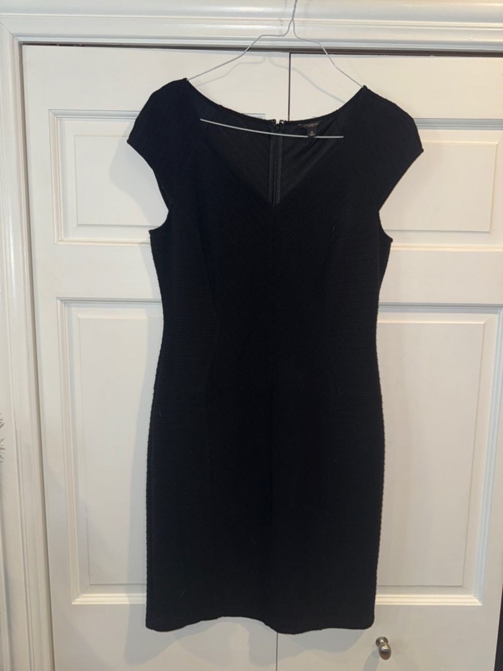 Ann Taylor Black V-Neck Cap Sleeve Midi Dress